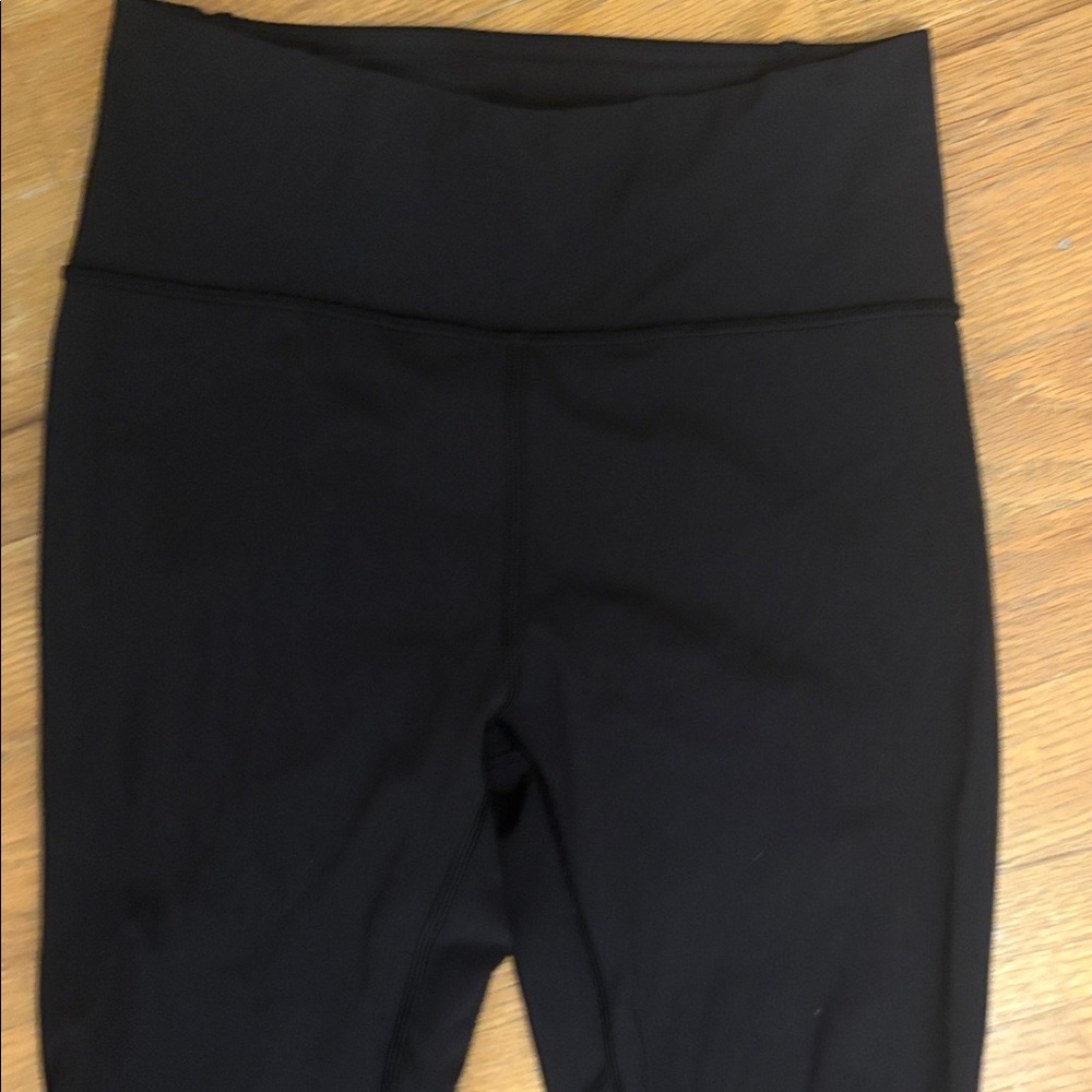🐦‍⬛ lululemon athletica Black Leggings 🐦‍⬛ - Picture 2 of 7